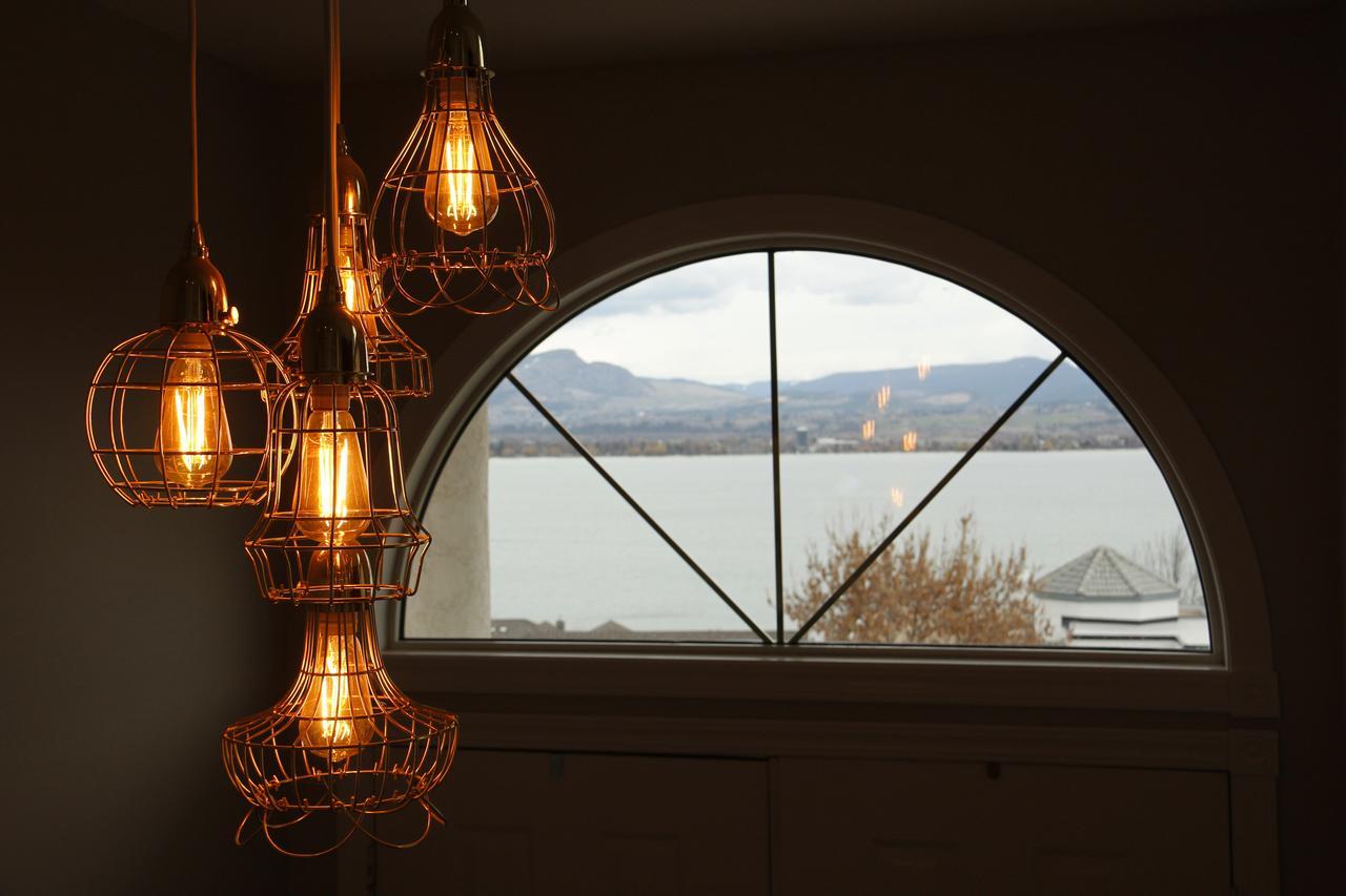 Lakeview Oasis Bed And Breakfast West Kelowna Екстериор снимка